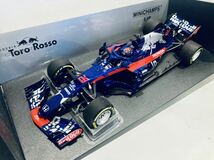 【送料無料】1/18 Minichamps Redbull Torro Rosso Honda トロロッソ ホンダ STR13 #28 B.ハートレー 2018_画像6