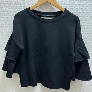 エモダ　EMODA カットソー　トップス　 Tシャツ　フリル　五部袖　 黒　ブラック　レーヨン　ポリエステル