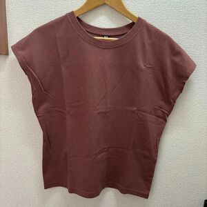 UNIQLO ユニクロ Tシャツ カットソー 無地 半袖　ノースリーブ　Sサイズ　アースカラー　くすみカラー　ピンク　小豆色