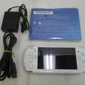 25 送60サ 0416$G03 PSP 3000 PEARL WHITEとメモリーカード4GB セット ver6.60 中古品の画像5