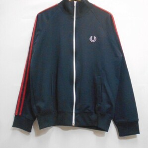 70 送60サ 0502$D18 FRED PERRY フレッドペリー トラックジャケット 2ライン J5327 ヒットユニオン ポルトガル製 ネイビー サイズM 中古品の画像1