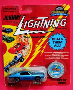 JOHNNY LIGHTNING