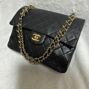 極美品 CHANEL マトラッセ Wフラップ チェーンショルダーバッグ ラムスキン ブラック の画像1