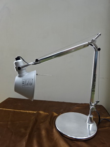 正規品 アルテミデ トロメオ ミクロ LED シルバー テーブルライト Artemide TOLOMEO MICRO TABLE LED