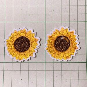 アップリケ　ワッペン　刺繍　アイロン　手芸用品　ひまわり　花　夏