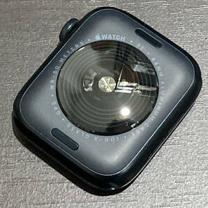 【送料無料】中古品 Apple Watch SE 第2世代 GPSモデル 44mm MRE93J/A ミッドナイトアルミケース/ミッドナイトスポーツバンドの画像5