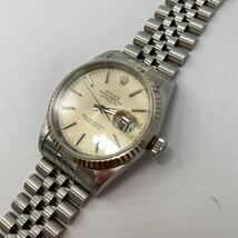 exF0006 ROLEX DATEJUST ref:16234 S番シリアル797... ロレックス デイトジャスト メンズ自動巻き腕時計 稼働ok リューズ難あり ベルト切れ_画像3