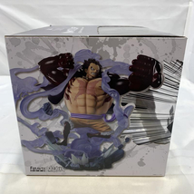 【中古】開封/パーツ折れ)BANDAI Figuarts ZERO モンキー・D・ルフィ ギア4 三船長 鬼ヶ島怪物決戦 フィギュア ワンピース[240019451373]_画像4