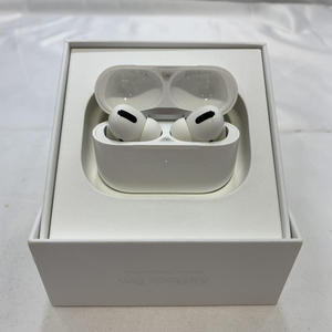 【中古】Apple AirPods Pro(第1世代) ワイヤレスイヤホン 2019年 MWP22J/A[240019448231]