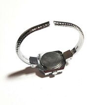 動作品 F.H.B watch バングルウォッチ SWISS MADE スイス製 レディース腕時計 機械式 ヴィンテージ 手巻き式 稼働品 k789_画像3