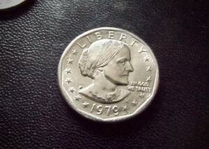 1979年　スーザン　アンソニー　1ドル　　送料無料（8627）　USA貨幣　アメリカ　コイン　お金　　