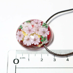 桜のとんぼ玉ガラスペンダント金箔入り 2の画像3