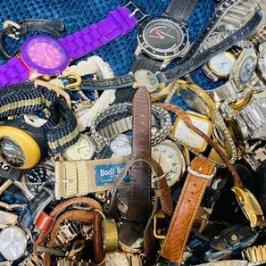 kma12▼腕時計 メンズ レディース ウォッチ 5㎏以上大量おまとめ 未稼働 ジャンク時計▼の画像5