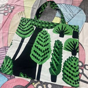 メトサンヴァキ　廃盤　トート　マリメッコ　緑　バッグ　 marimekko トートバッグ バッグ エコバッグ