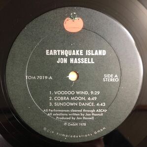 LP 高音質MASTERDISK刻印 JON HASSELL/EARTHQUAKE ISLAND[USオリジナル:初年度78年PRESS:NANA VASCONCELOS,DOM UM ROMAO,RICARDO SILVEIRA]の画像5