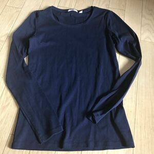 100円スタート！　ユニクロ　長袖Tシャツ カットソー トップス 長袖 ストレッチ ネイビー　Mサイズ