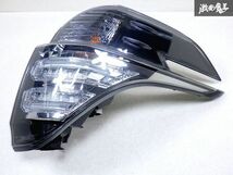 ★点灯OK★ トヨタ 純正 AGH30W 30系 ヴェルファイア 前期 LED テール レンズ テール ランプ 右 右側 運転席側 外側 KOITO 58-69 4 棚P-2_画像1