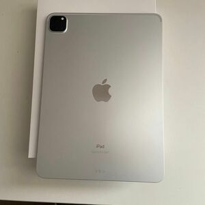 【4/8で出品終了】【限界価格】【極美品】iPad Pro 第2世代　128gb wifi 11インチ　シルバー