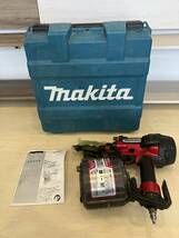 ●c◇ 179 makita マキタ 90mm 高圧エア釘打 AN935H 品確法N釘 CN釘対応 エアー釘打ち機 エアーツール 中古品 動作品_画像1