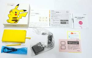 7352T/ニンテンドー DS Lite 本体 ピカチュウエディション 動作確認済み 箱・説明書・アダプター他付/ NINTENDO DS Lite