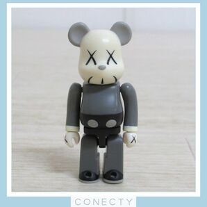 BE@RBRICK/ベアブリック 100% シリーズ4 KAWS カウズ メディコム・トイ【J3【SKの画像1