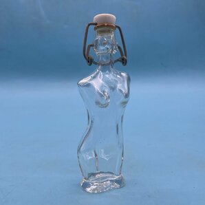【10094O182】DEPOSE KEFLA トルソー型ガラス瓶 ガラス製 ボトル ケフラ 酒 空き瓶 小瓶 女性 ヌード エロ インテリア 飾り オブジェ 置物の画像1