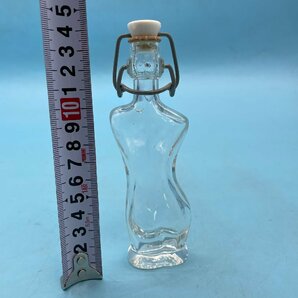 【10094O182】DEPOSE KEFLA トルソー型ガラス瓶 ガラス製 ボトル ケフラ 酒 空き瓶 小瓶 女性 ヌード エロ インテリア 飾り オブジェ 置物の画像5