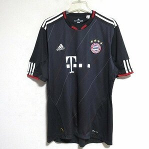 N6783:デットストックadidas(アディダス)FC Bayern Munchen FCバイエルンミュンヘン 2010-11年サードユニフォーム/灰/2XO:35の画像1