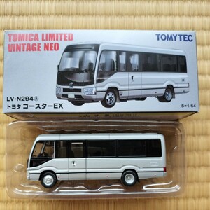 トミカ　リミテッドビンテージ　トヨタ　コースター