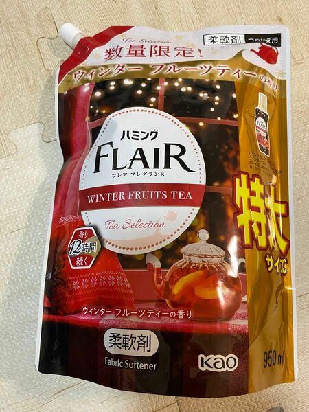 ハミング FLAIR フレア フレグランス ウィンターフルーツティーの香り 柔軟剤 つめかえ用 特大サイズ　950ml