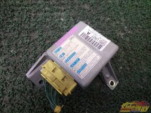 M_アコードW後期(CF6)SRS エアバッグコンピューター【E33H】_画像1