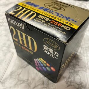 maxell floppy disk 2HD MF2-256HD floppy FD period thing mak cell 