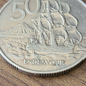 【ヴィンテージコイン】世界のコイン 1985年NEWZEALAND ニュージーランド エリザベス二世/エンデバー号50セント 大型コイン/普通郵便の画像8
