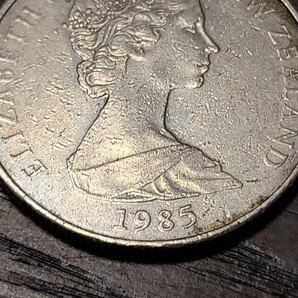 【ヴィンテージコイン】世界のコイン 1985年NEWZEALAND ニュージーランド エリザベス二世/エンデバー号50セント 大型コイン/普通郵便の画像9