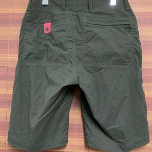 HU630 ラファ Rapha WOMEN'S RANDONNEE SHORTS サイクルパンツ カーキ 26WAIST 膝丈 ※擦れの画像2