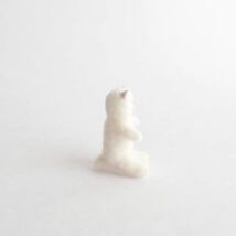 ハンドメイド　オッドアイ白猫　羊毛フェルト 人形　ドールハウス 猫　ミニチュア_画像5
