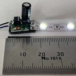 室内灯 白色LED ＨＯゲージ 5輌分セット コンデンサー 抵抗 整流器 基盤組込 チラツキ防止12V カツミ エンドウ 自作車輌等の画像3