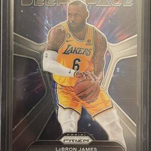 LeBron James Panini Prizm Deep Space NBA カード 2023/24の画像1