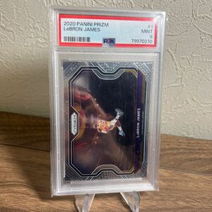 （PSA 9）PANINI PRIZM LEBRON JAMES BASE