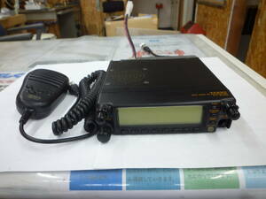 YAESU ヤエス FT-8100 144/430MHz帯20W機 中古(少々難有)品