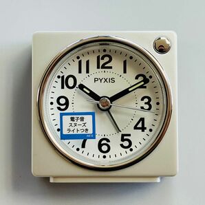 セイコークロック（Seiko Clock） アナログ目覚まし置き時計 白パール 65×64×38mm PYXIS NR449W