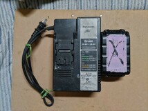 パナソニック 充電器 EZ0L81 14.4Vバッテリー 【ジャンク】_画像1