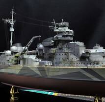 1/350ドイツ海軍O級巡洋戦艦バルバロッサ プロモデラー制作スーパーディティールアップ完成品 L83ｃｍ×W17ｃｍ×H27ｃｍアクリルケース付_画像3