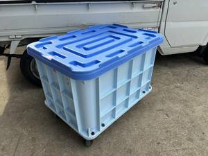 041103 sun ko- three . sun box #200 exclusive use cover with casters .200L for plastic container west 
