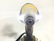 ☆中古品☆makita マキタ 18V 充電式インパクトドライバ TD172D 充電器 ケース付き 88141_画像8