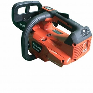 ☆比較的綺麗☆makita マキタ 18V+18V 36V 250mm 充電式チェンソー MUC256D 本体のみ コードレス チェーンソー 木工用 切断機 伐採 89404の画像4