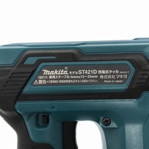 ☆極美品☆makita マキタ 18V 25mm 充電式タッカ ST421D 本体のみ エア工具 大工道具 89016_画像10