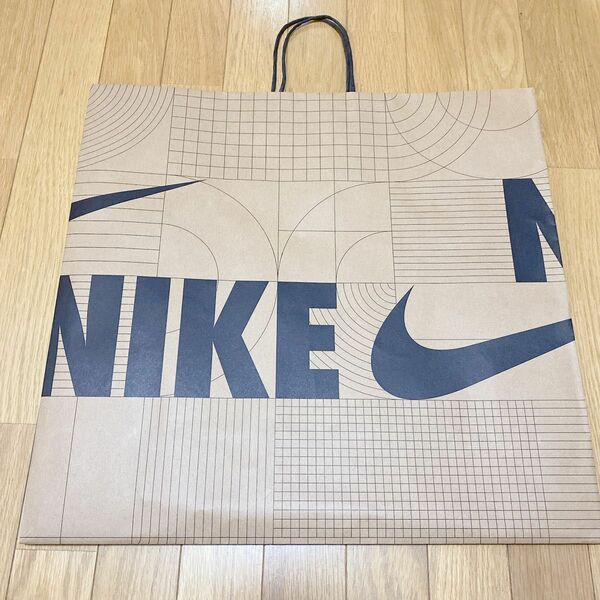 NIKE ナイキ　ショッパー 特大　ショップ袋　梱包資材　ラッピング　新品