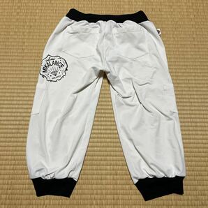 ★MIKANO ミカノ ミカランセ★ひざ下パンツ 白 クロップパンツ Ｍサイズ フィットネスウェア エクササイズ ヨガ の画像2