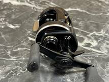 1スタ）【中古/リール】DAIWA ダイワ 18 RYOGA リョウガ 1520H 右巻き / ベイトリール_画像7